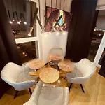 アパート Kobiela Debowe Tarasy カトヴィツェ
