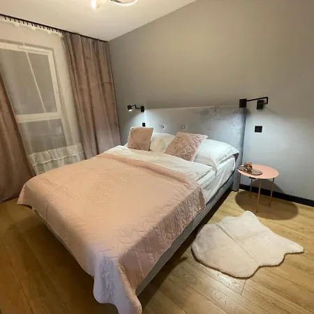 Kobiela Debowe Tarasy Apartamento