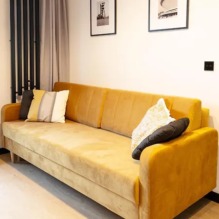Kobiela Debowe Tarasy Apartment