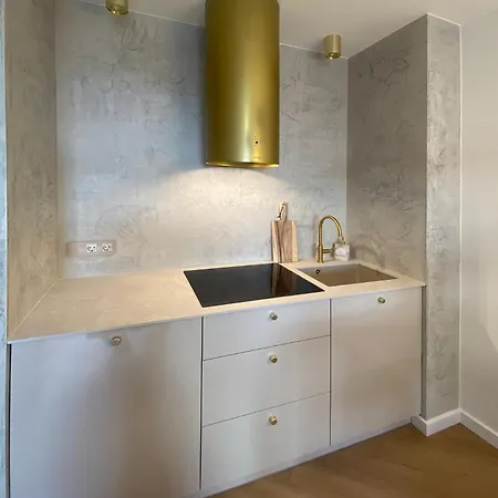 Kobiela Debowe Tarasy Apartamento *