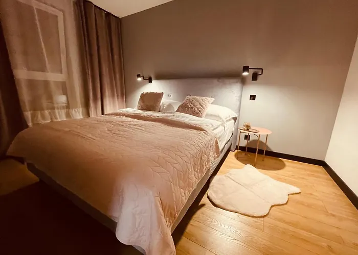 Kobiela Debowe Tarasy