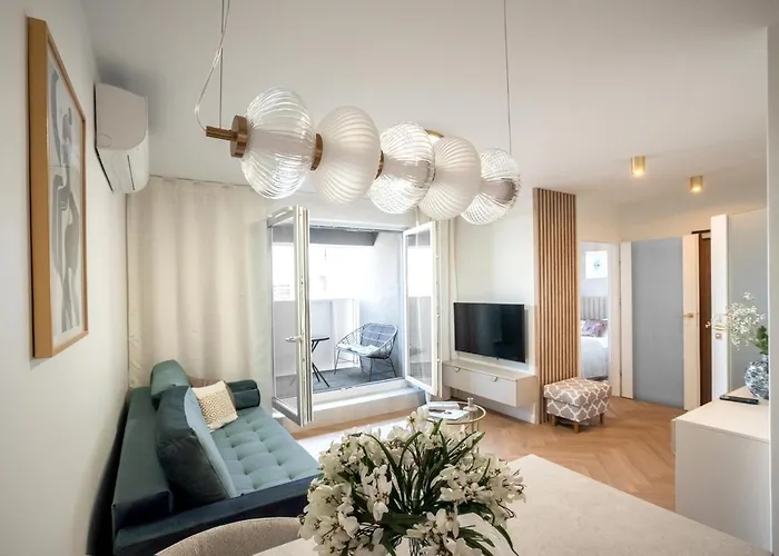 Kobiela Debowe Tarasy Apartman *