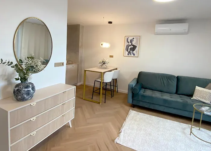 Kobiela Debowe Tarasy * Katowice